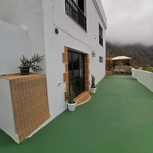 https://casa-rural-la-montaa.in-canary-islands.com
